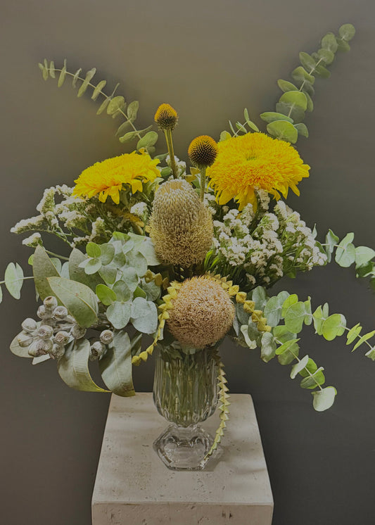 Sunny Sophia Arrangement in Vase